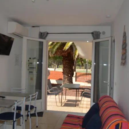 Reve Mediterraneen, La Vie Est Belle * Ле Баркарес