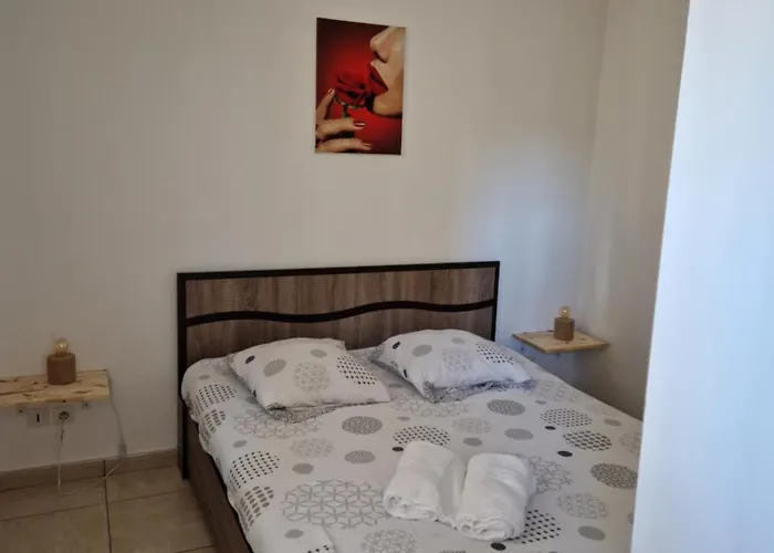 Reve Mediterraneen, La Vie Est Belle Apartment